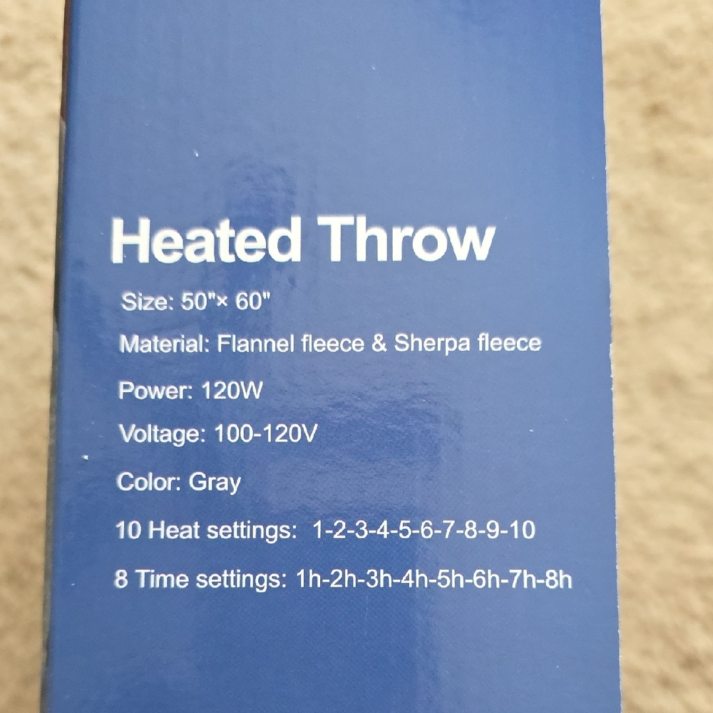 New! Grey & White Heated Throw Blanket 50 X 60 - Picture 2 of 2